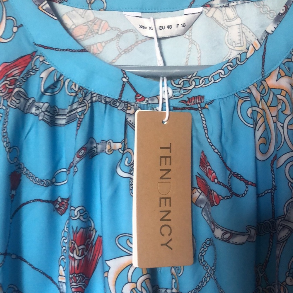 Chain sequence blouse - Picture 2 of 3